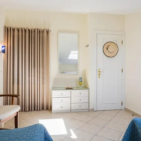 3 Bed With Airconditioning, Sea And Poolview Near Apartment *