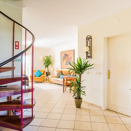 3 Bed With Airconditioning, Sea And Poolview Near Alvor