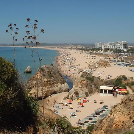 Apartment 3 Bed With Airconditioning, Sea And Poolview Near *